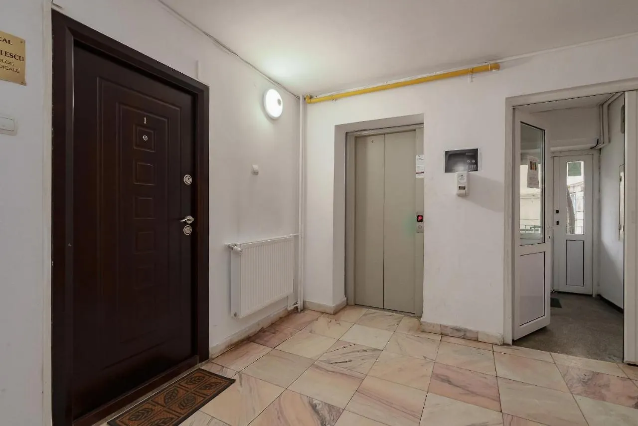 ブカレストVlad House Burebista Alba Iulia Newアパートメント 0*, ブカレスト
